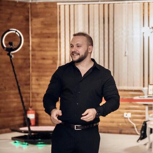 Razvan Paduraru