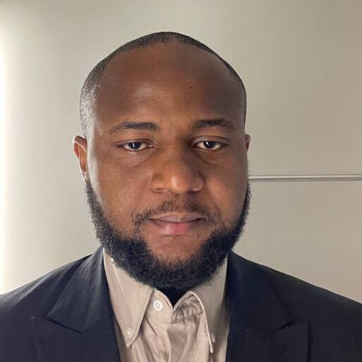 Kosy Ezenekwe