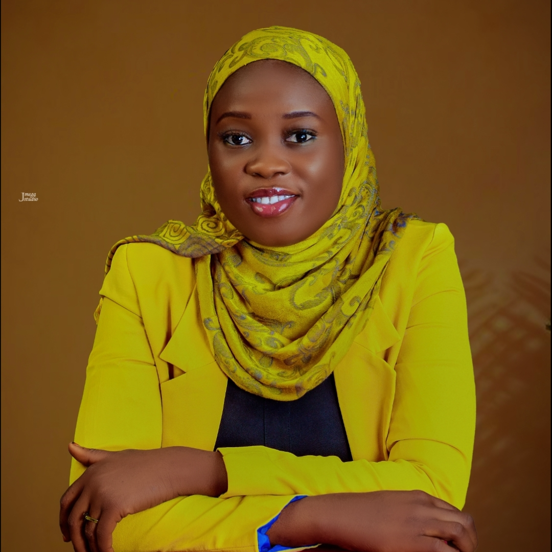 zainab adeshina