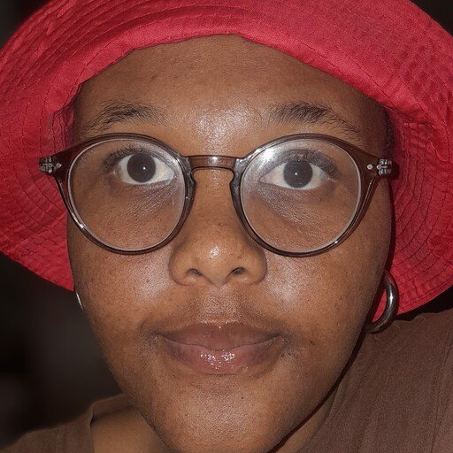Simphiwe  Mngomezulu 
