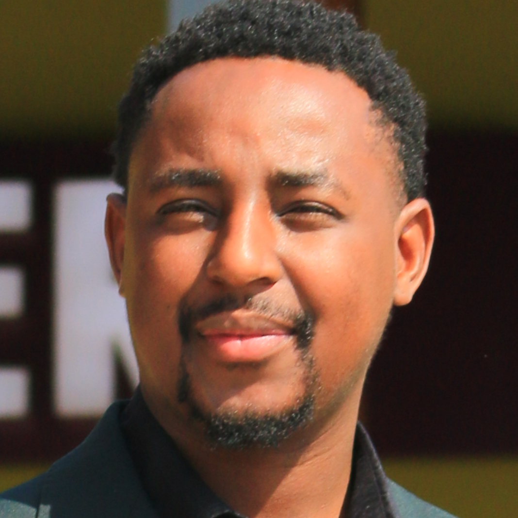 BONGANI MNISI