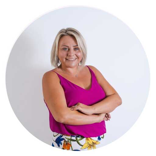 Lucy Rosindell