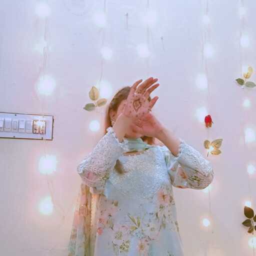 khadija faiz